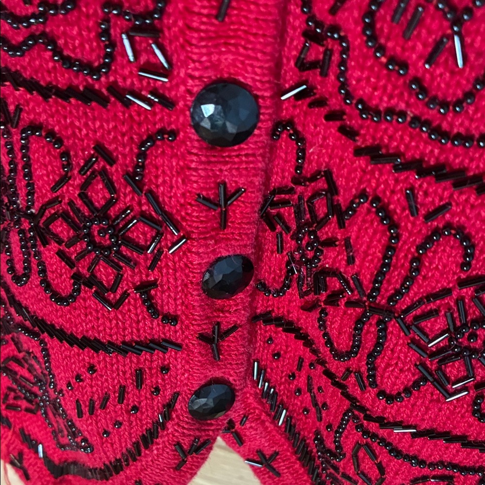 Worthington L Red Knit vest with Black beading and buttons Vintage Holiday Party - Picture 4 of 9